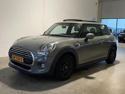 Grijs Gebruikt 2015 Mini ONE Hatchback | € 11.950 (Eerlijke prijs)