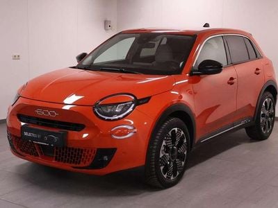 Oranje Occasion 2023 Fiat 600E La Prima SUV | € 23.449 (Goede deal)