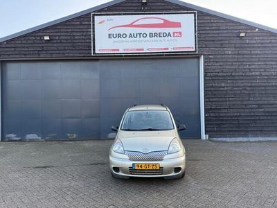Toyota Yaris Verso