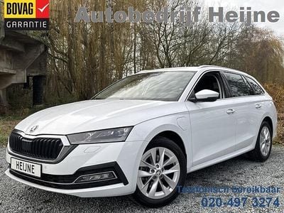 Wit Gebruikt 2022 Skoda Octavia Business Line Stationwagen | € 23.745 (Goede deal)