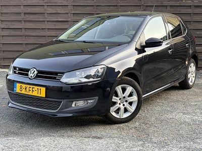 Zwart Occasion 2013 VW Polo Highline Hatchback | € 5.450 (Eerlijke prijs)