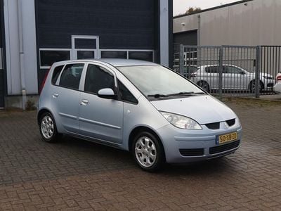 Blauw Gebruikt 2007 Mitsubishi Colt Invite Hatchback | € 2.450 (Eerlijke prijs)
