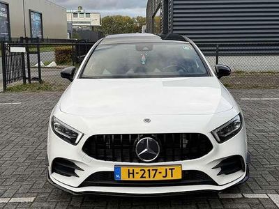 Gebruikt 2019 Mercedes A250 AMG line Hatchback | € 30.900 (Iets duurder)