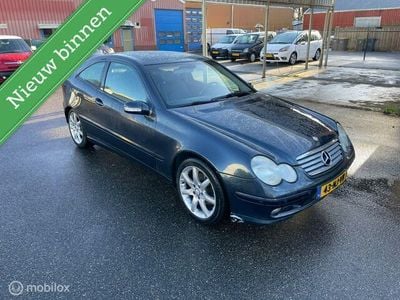 Mercedes C220