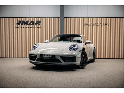 Porsche 911 Carrera 4 GTS