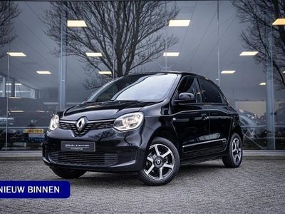 Zwart Gebruikt 2020 Renault Twingo Intens Hatchback | € 10.745 (Eerlijke prijs)