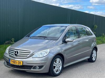 tweedehands Mercedes B200 AUTOMAAT stoelverwarming