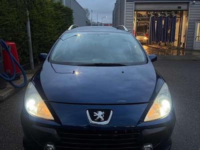 Blauw Gebruikt 2005 Peugeot 307 Stationwagen | € 1.400 (Eerlijke prijs)