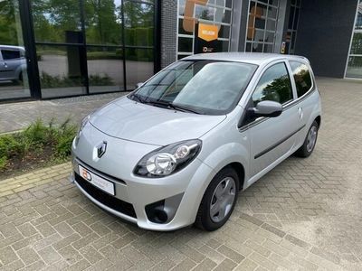 Grijs Occasion 2011 Renault Twingo Collection Hatchback | € 3.375 (Eerlijke prijs)