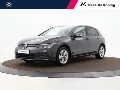 tweedehands VW Golf VIII 1.0 eTsi 110pk DSG Life | ACC | Navi | App-Connect | P-Sensoren | DAB | Verkeersbord Herkenning | 16'' Inch | Garantie t/m 17-05-2026 of 100.000km