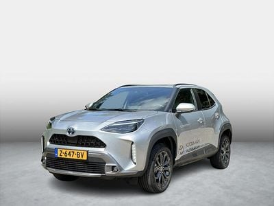 Grijs Occasion 2024 Toyota Yaris Cross X-plore SUV | € 30.749 (Eerlijke prijs)