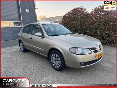 Nissan Almera