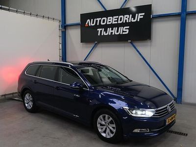 Blauw Gebruikt 2019 VW Passat Comfortline Stationwagen | € 14.950 (Eerlijke prijs)