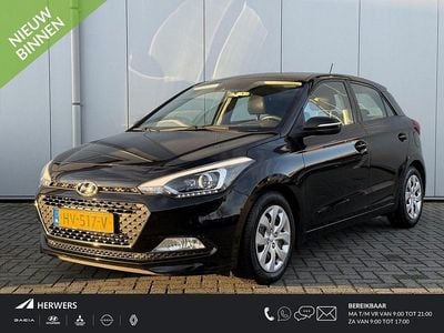 Zwart Occasion 2016 Hyundai i20 Comfort Hatchback | € 11.030 (Eerlijke prijs)