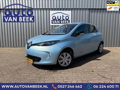 Blauw Gebruikt 2013 Renault Zoe Zen Hatchback | € 2.500 (Eerlijke prijs)