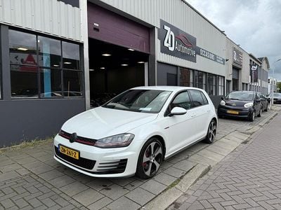 Wit Gebruikt 2013 VW Golf VII GTI Hatchback | € 13.999 (Goede deal)