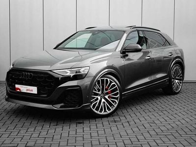 Grijs Occasion 2025 Audi Q8 Competition SUV | € 103.945 (Iets duurder)