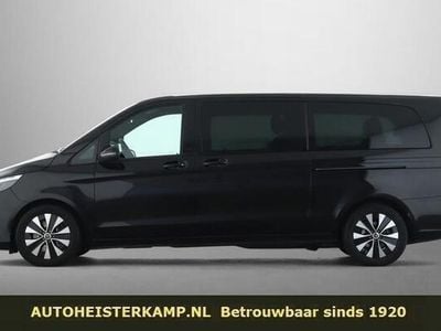 Mercedes V220