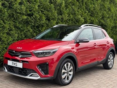 Rood Occasion 2021 Kia Stonic GT-Line SUV | € 20.890 (Eerlijke prijs)