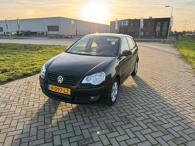 Zwart Occasion 2007 VW Polo Trendline Hatchback | € 3.499 (Iets duurder)
