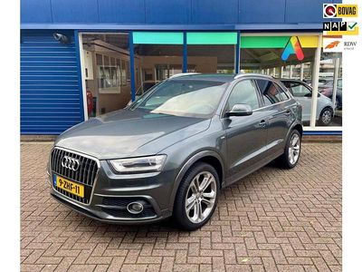 Grijs Gebruikt 2015 Audi Q3 Sport SUV | € 16.750 (Iets duurder)