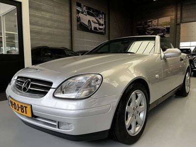 tweedehands Mercedes SLK200 Nieuwstaat
