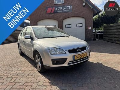 Occasion Ford Focus Ambiente 125 PK (91 kW) 2008 Grijs Hatchback