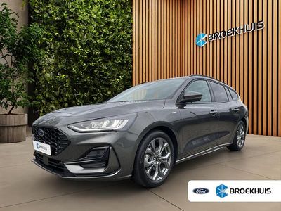 Grijs Gebruikt 2024 Ford Focus ST-Line Stationwagen | € 27.900 (Iets duurder)