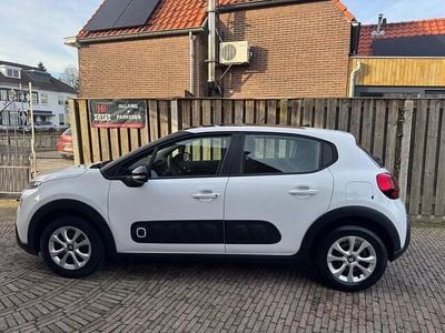 Wit Occasion 2017 Citroën C3 Feel Hatchback | € 5.999 (Eerlijke prijs)