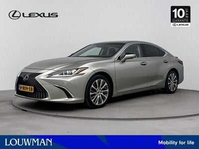 Lexus ES300H