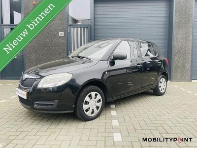 Occasion Skoda Fabia Comfort 60 PK (44 kW) 2010 Zwart Hatchback