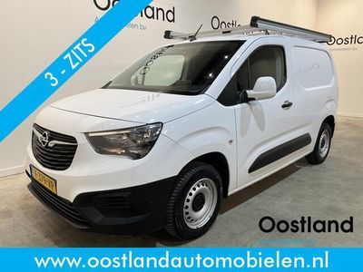 tweedehands Opel Combo 1.6D L1H1 100 PK / Euro 6 / CarPlay / Airco / Cruise Control / Trekhaak / Camera / Navigatie / 3-Zits