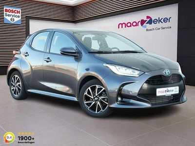 Grijs Gebruikt 2022 Toyota Yaris Hybrid Hatchback | € 21.950 (Eerlijke prijs)