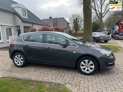 tweedehands Opel Astra 1.4 Turbo Edition