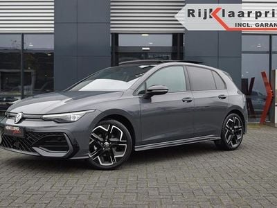 Grijs Occasion 2024 VW Golf VIII Style Hatchback | € 41.950 (Duur)