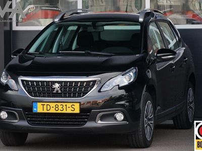 tweedehands Peugeot 2008 1.2 PureTech Active, NL, automaat, PDC, CarPlay