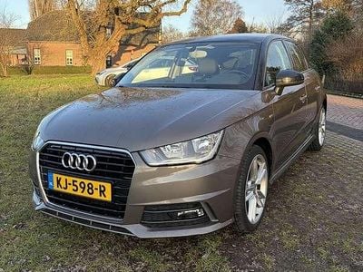 Bruin Occasion 2017 Audi A1 Hatchback | € 14.250 (Eerlijke prijs)