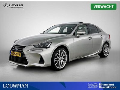 Grijs Gebruikt 2020 Lexus IS300h Business Edition Sedan | € 31.950 (Duur)