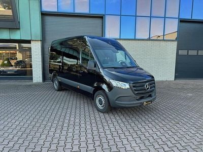 Zwart Occasion 2024 Mercedes Sprinter Van | € 54.950 (Goede deal)