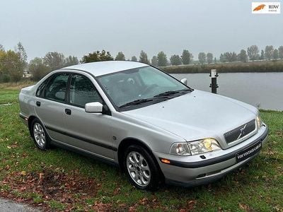 Volvo S40