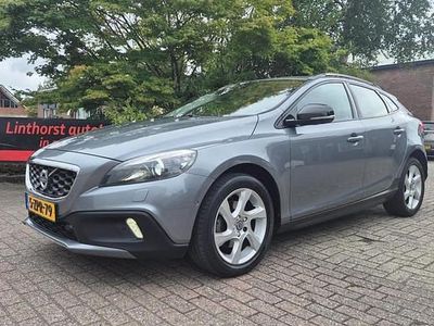 Occasion 2015 Volvo V40 CC Ocean Race Stationwagen | € 9.949 (Eerlijke prijs)