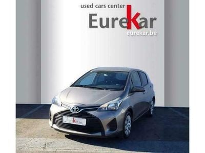 Bruin Gebruikt 2015 Toyota Yaris Active SUV | € 9.990 (Goede deal)
