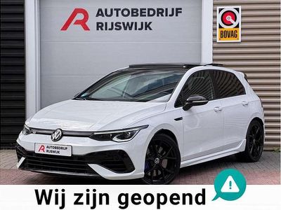 Wit Occasion 2023 VW Golf VIII R Hatchback | € 49.950 (Super prijs)