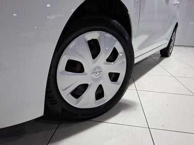 Wit Occasion 2016 Opel Karl Edition Hatchback | € 10.750 (Eerlijke prijs)