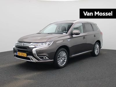Occasion Mitsubishi Outlander Intense+ 135 PK (99 kW) 2019 Bruin SUV