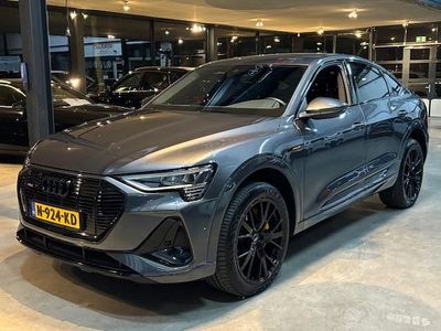 Grijs Occasion 2021 Audi e-tron Sport SUV | € 28.990 (Duur)