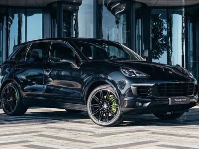 Zwart Occasion 2015 Porsche Cayenne SUV | € 29.500 (Eerlijke prijs)