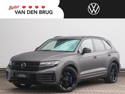 Grijs Occasion 2025 VW Touareg R SUV | € 91.195 (Duur)