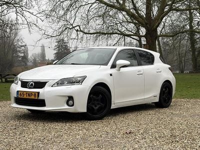 Occasion Lexus CT200h Sport Line 136 PK (100 kW) 2012 Wit Hatchback