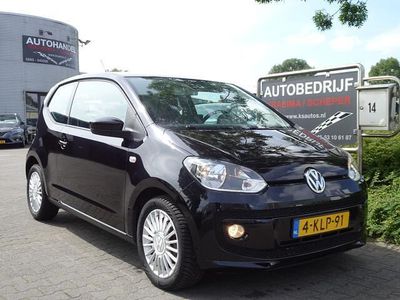 Zwart Gebruikt 2013 VW up! high up! Hatchback | € 5.250 (Eerlijke prijs)
